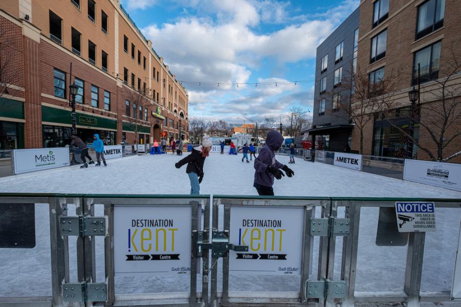 The Kent community enjoying the 2021 Kent Skates