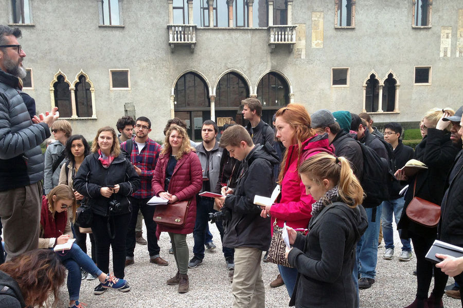 Kent State architecture students studying in Italy visit Verona and Venice with instructors Eugenio Pandolfini and Guido Incerti. 
