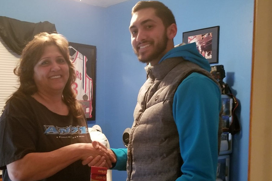 Kent State University student Eli Kalil, shown here with his mom, engaged Twitter users to help his mom quit smoking.