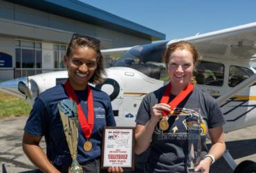 Flying Flashes Win Air Race Classic