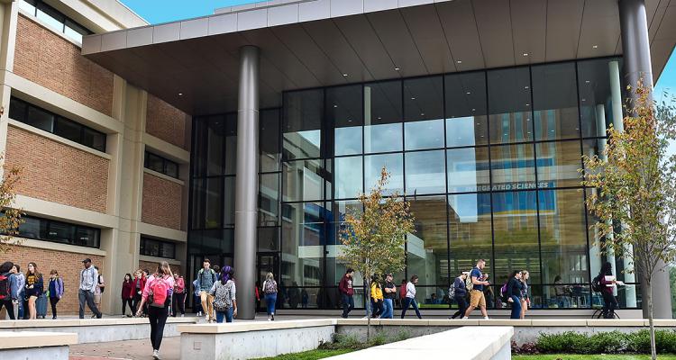 Kent State recently celebrated the grand opening of its new Integrated Sciences Building.