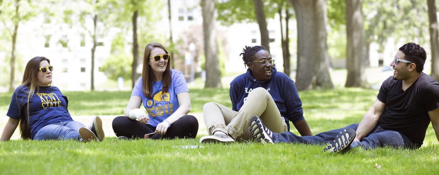 Students enjoy a beautiful spring day on campus.